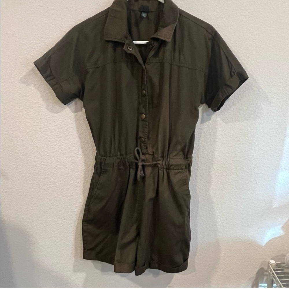 Stylish Army Green Front Tie Cinch Romper